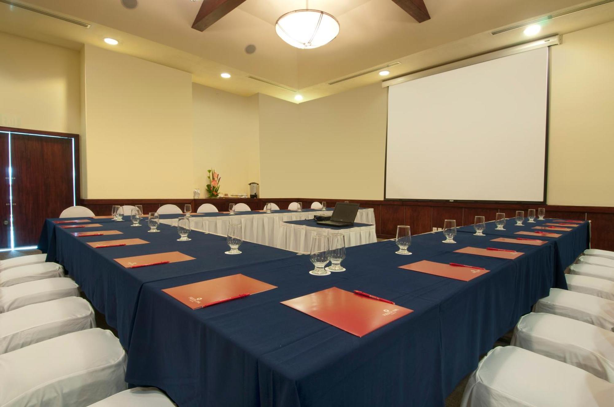 Fiesta Inn Cuautitlan Cuautitlán Izcalli Exterior foto